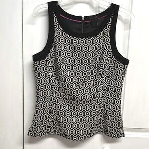 White House Black Market Black White Geometric Print Cami Top Size 8